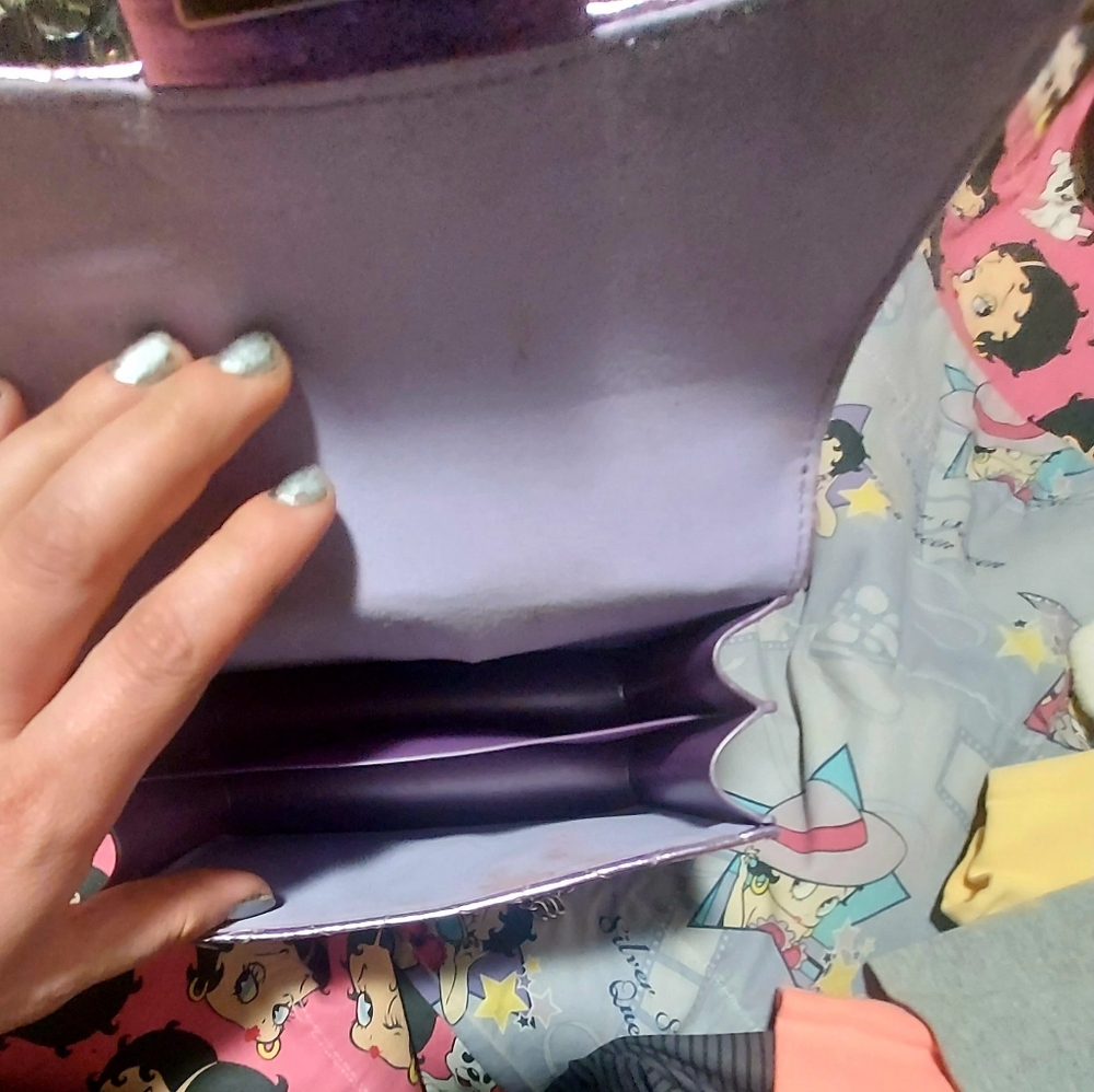 Hand bag - Picture 3 of 3